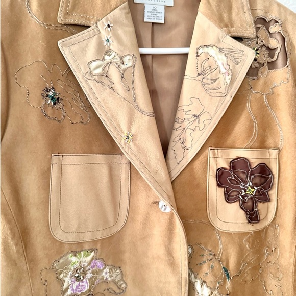 Neiman Marcus Exclusive Suede Leather Floral Embroidered Beaded Jacket Size 10 - Picture 4 of 7
